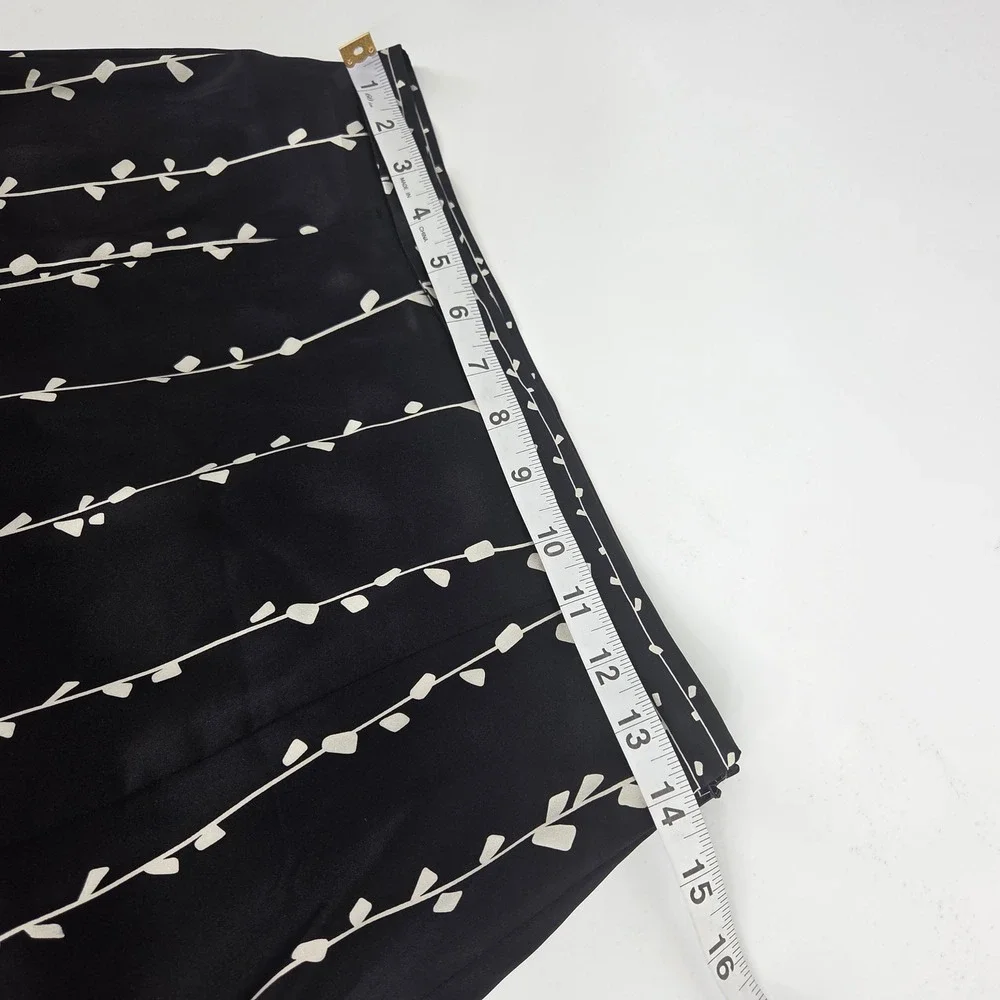 Talbots Silk Midi Skirt 4 Black Floral Art-Inspired Boho Cottagecore Vintage - Picture 7 of 8